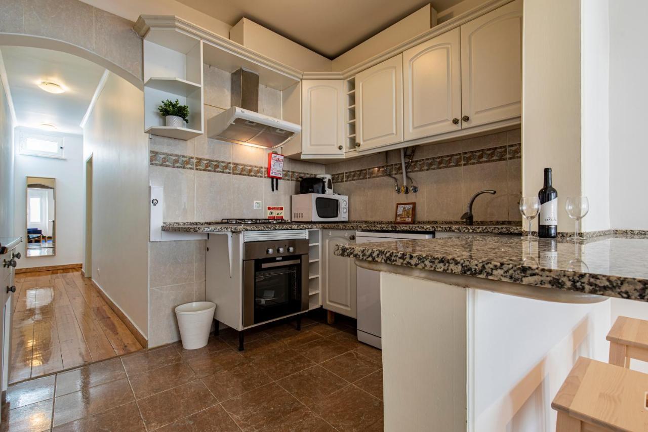 ליסבון 3 Bedroom Apt Near Av. Liberdade מראה חיצוני תמונה