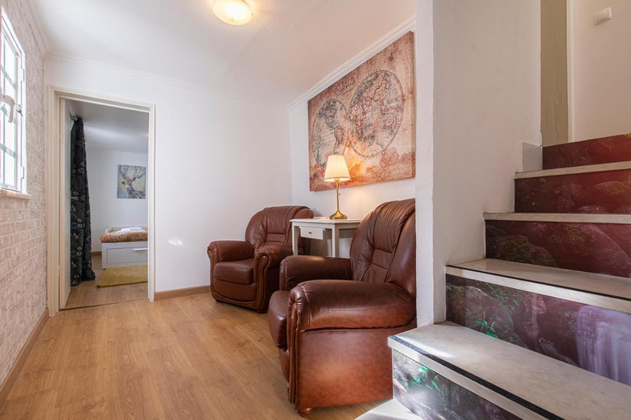 ליסבון 3 Bedroom Apt Near Av. Liberdade מראה חיצוני תמונה