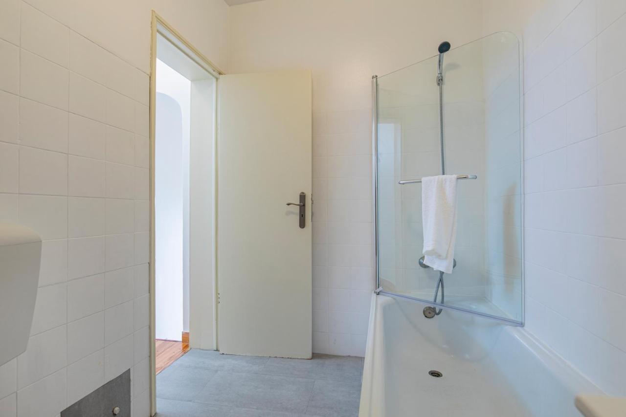 ליסבון 3 Bedroom Apt Near Av. Liberdade מראה חיצוני תמונה